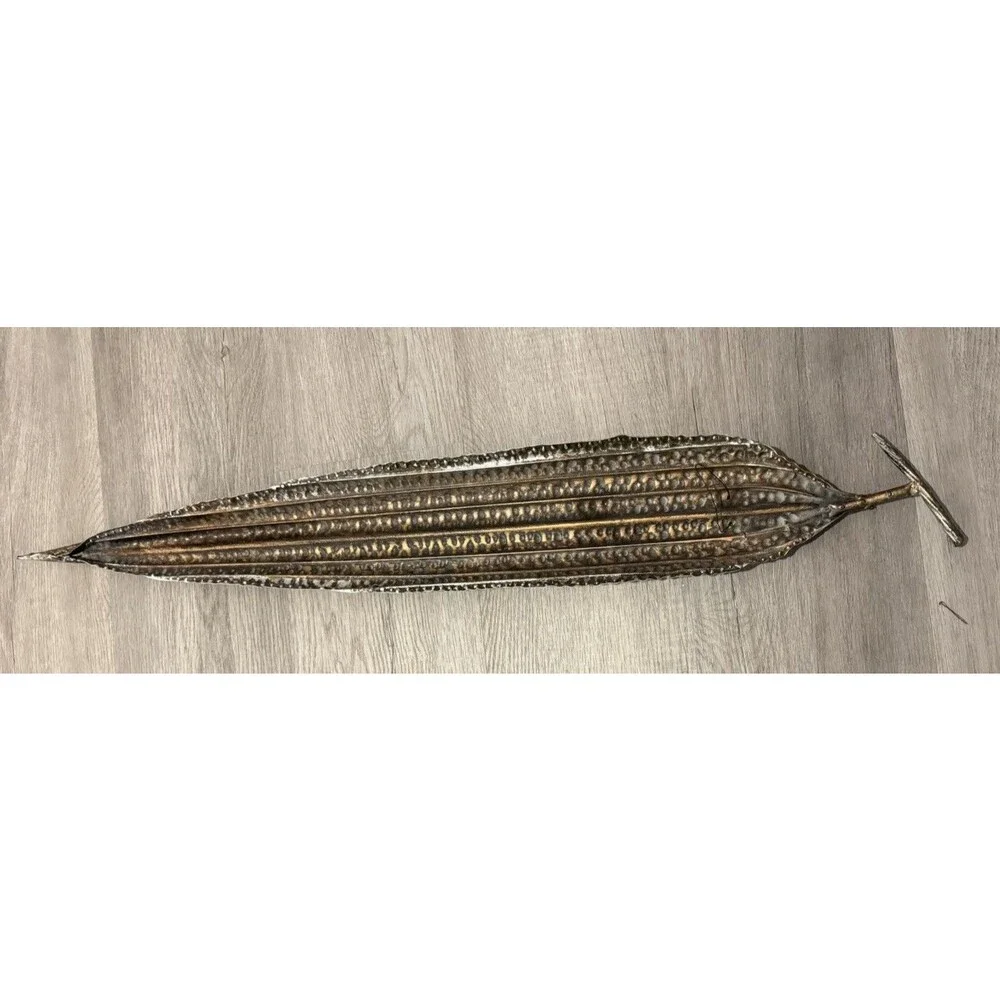 Home Decor 2 Metal Leaf Ornament 40” & 33.5”, Gold And Silver